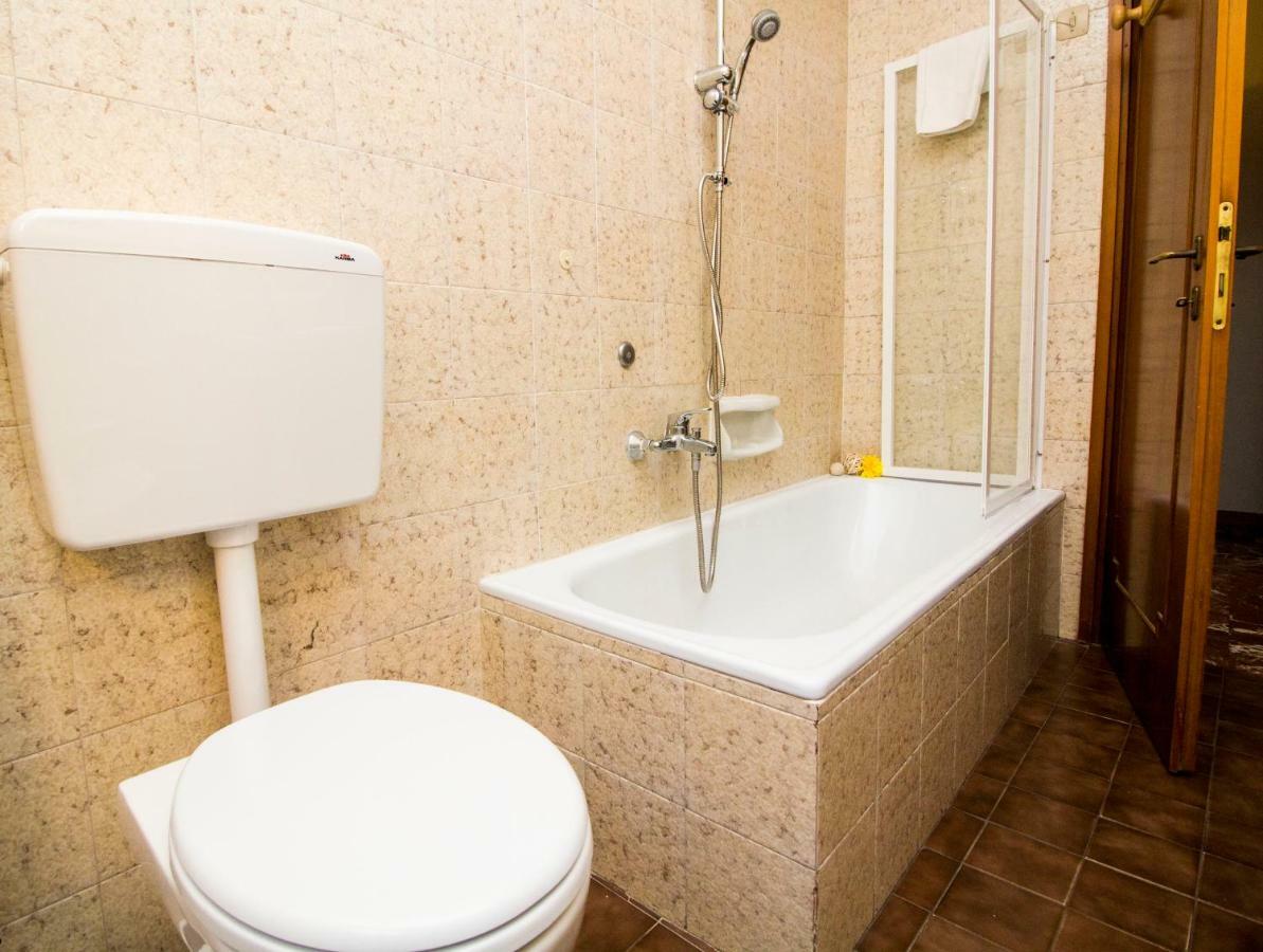 Innpisarentals - Pisa Riverside Apartment Luaran gambar