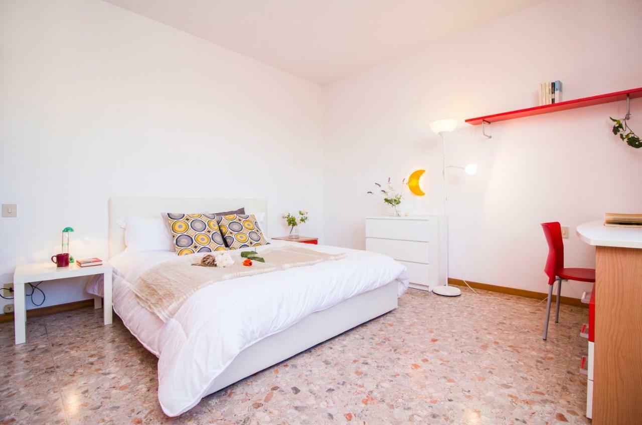 Innpisarentals - Pisa Riverside Apartment Luaran gambar