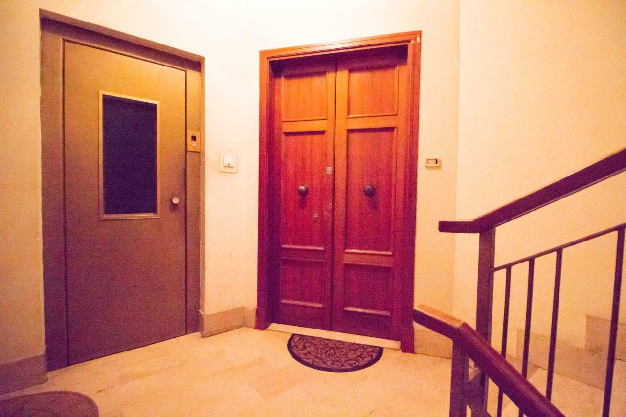 Innpisarentals - Pisa Riverside Apartment Luaran gambar
