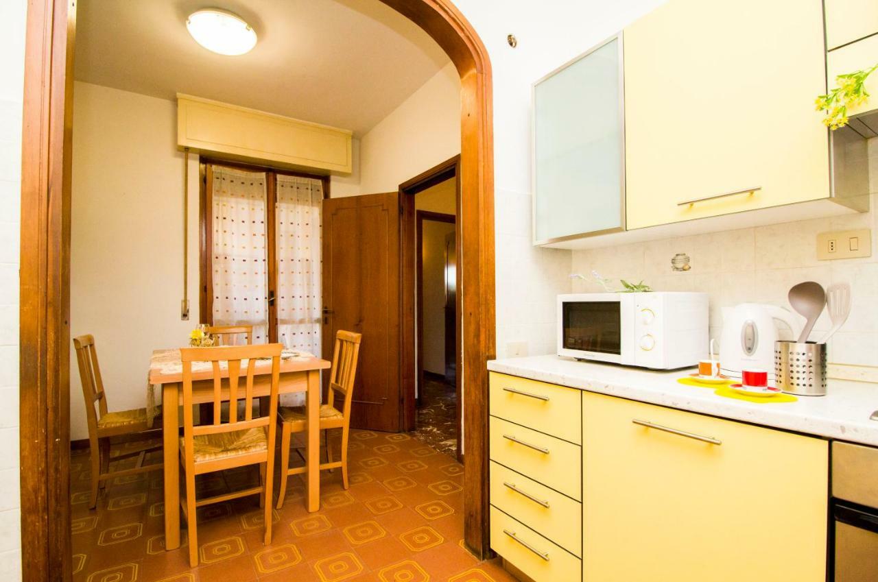 Innpisarentals - Pisa Riverside Apartment Luaran gambar