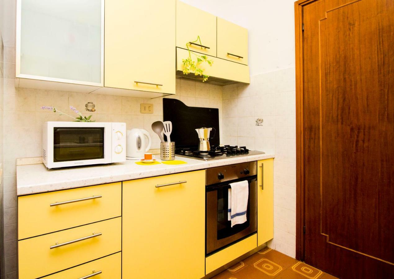 Innpisarentals - Pisa Riverside Apartment Luaran gambar